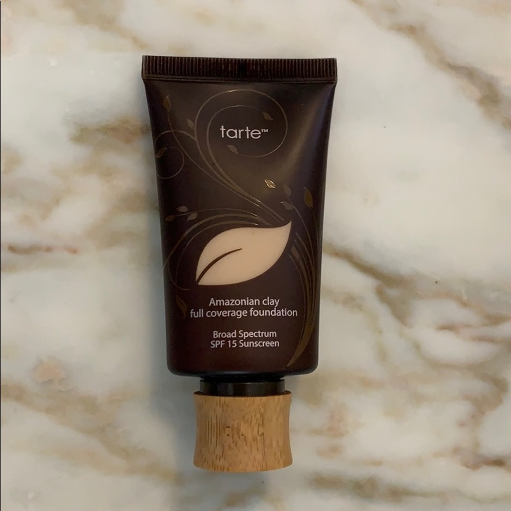 Tarte Amazonian Clay Foundation (Fair Beige)